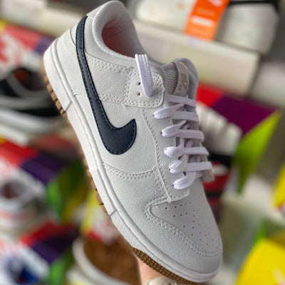 Nike dunk branco gelo marinho