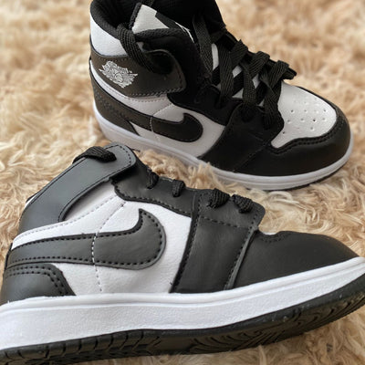 Nike jordan botinha infantil