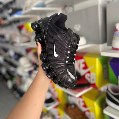 Nike 12 molas  preto