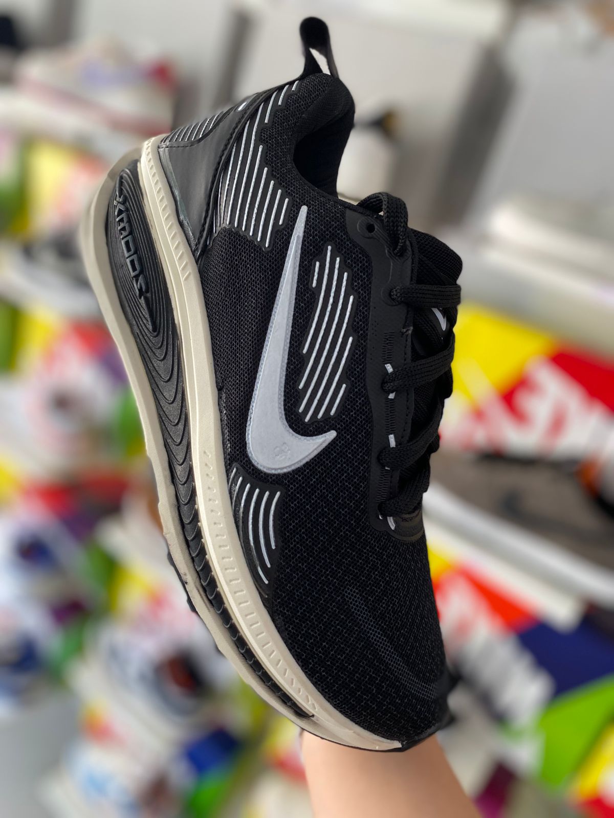 Nike zoom preto c\ branco