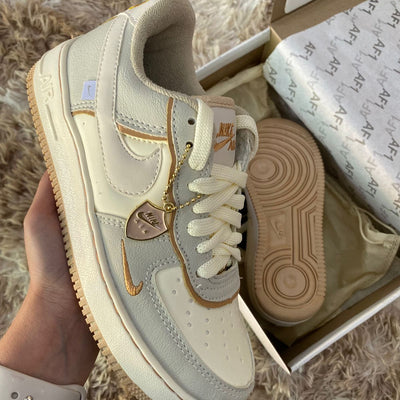 air force AF1 areia nude