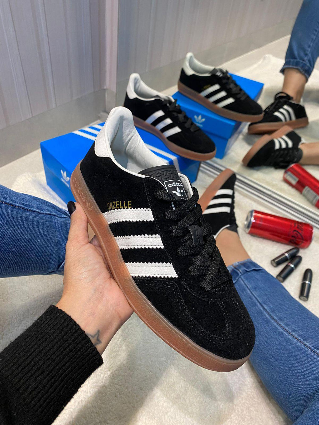 Adidas Gazelle preto branco