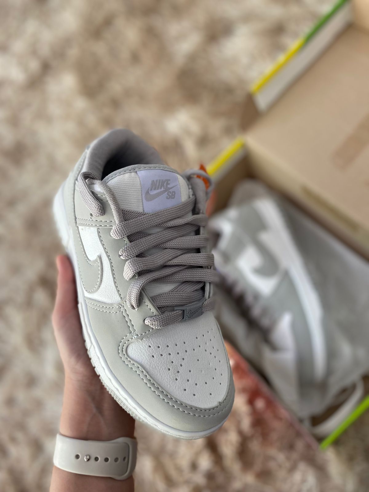 Nike dunk cinza branco