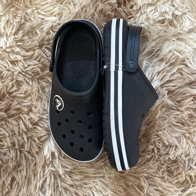 Crocs preta adulto
