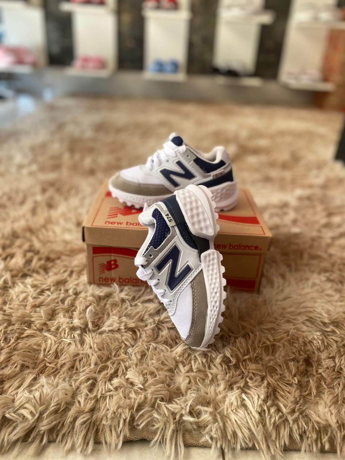 Tenis infantil new balance branco azul