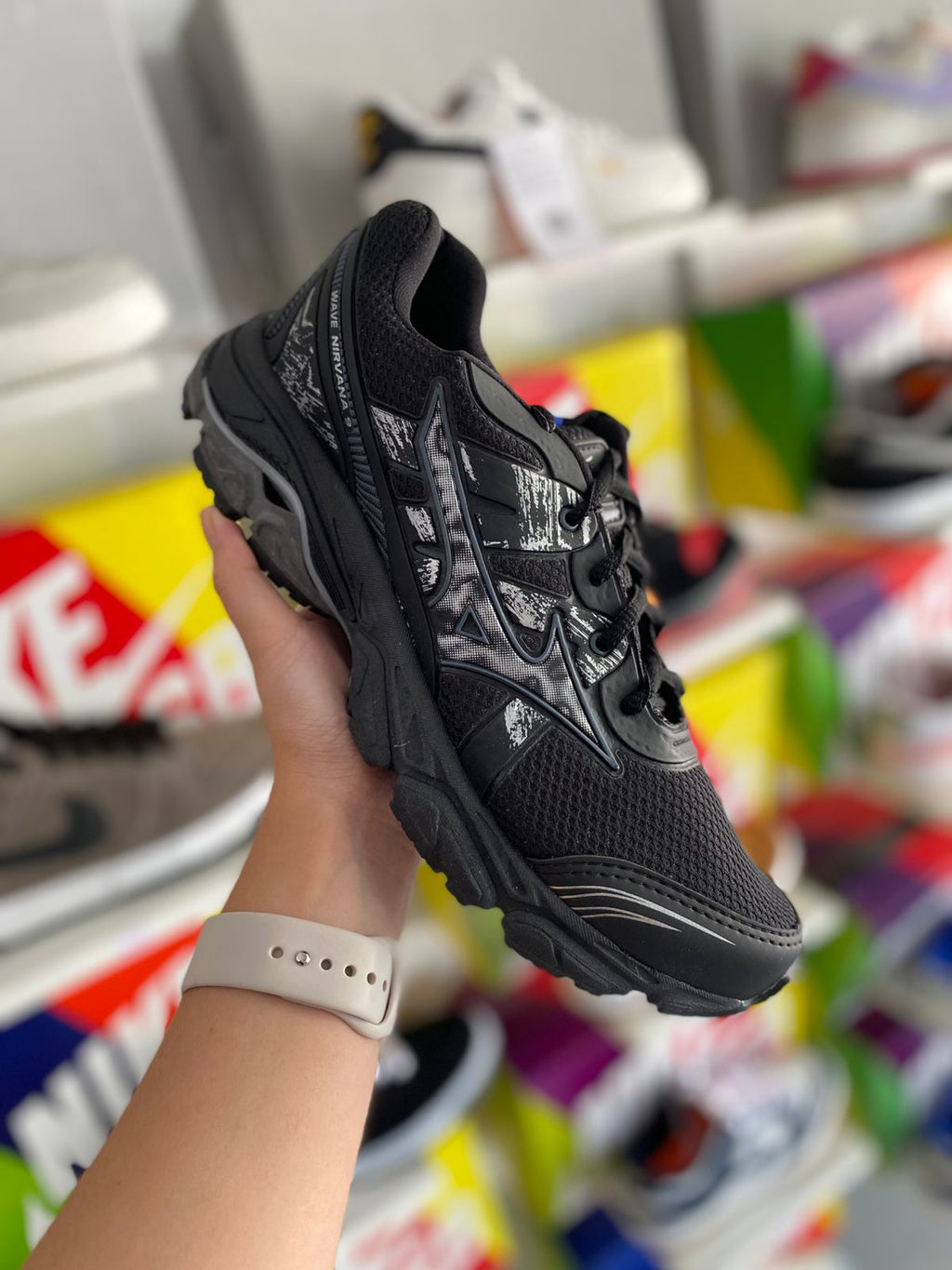 Mizuno preto