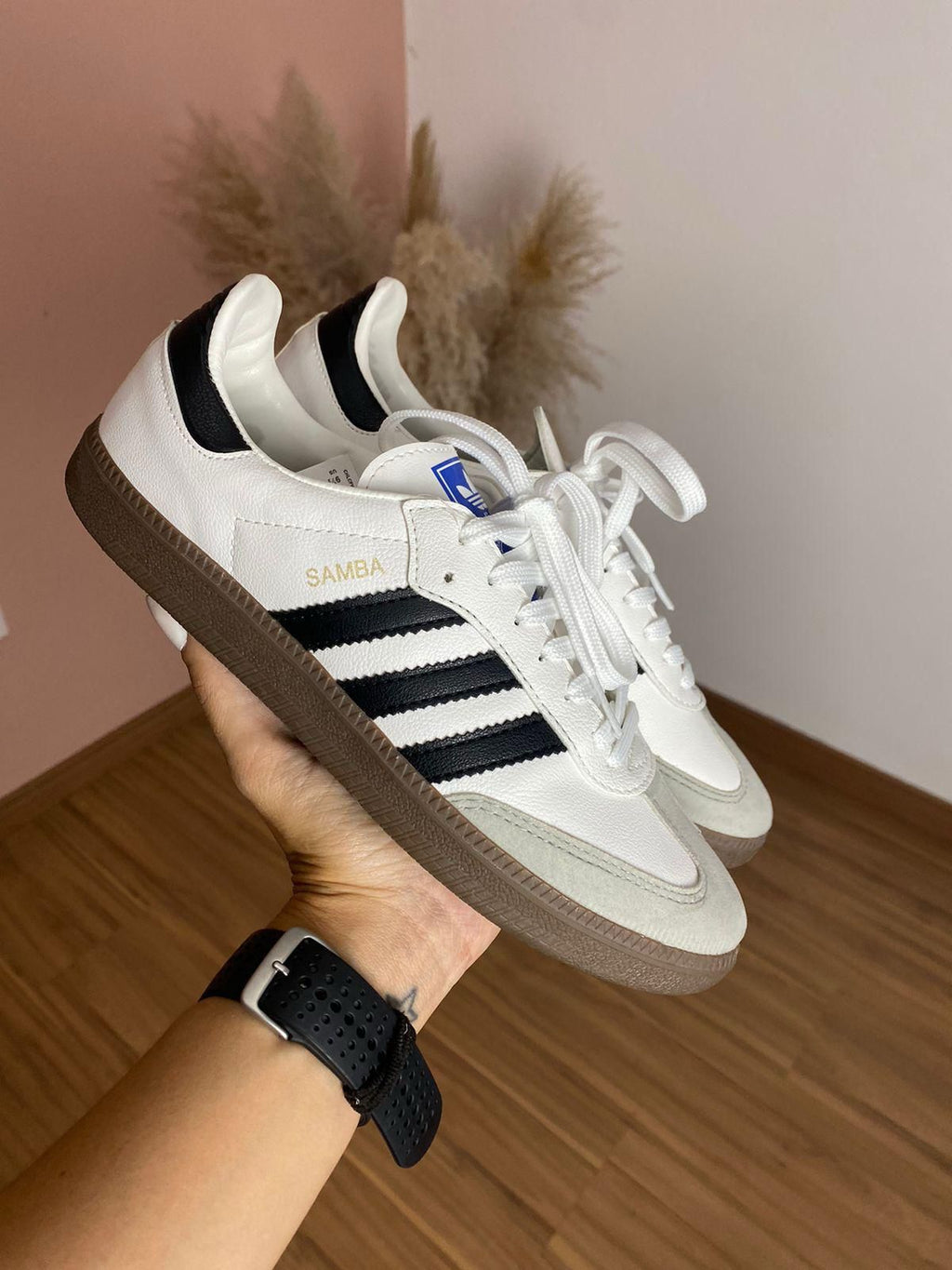 adida samba branco  solado marrom