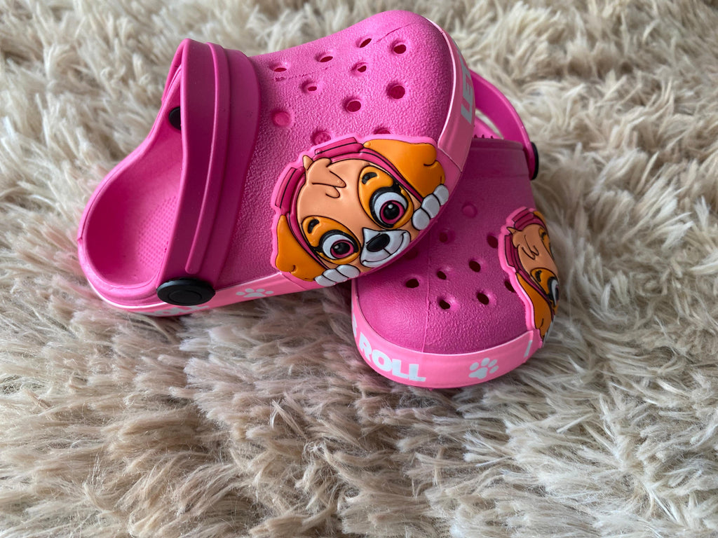 Crocs patrulha canina sky