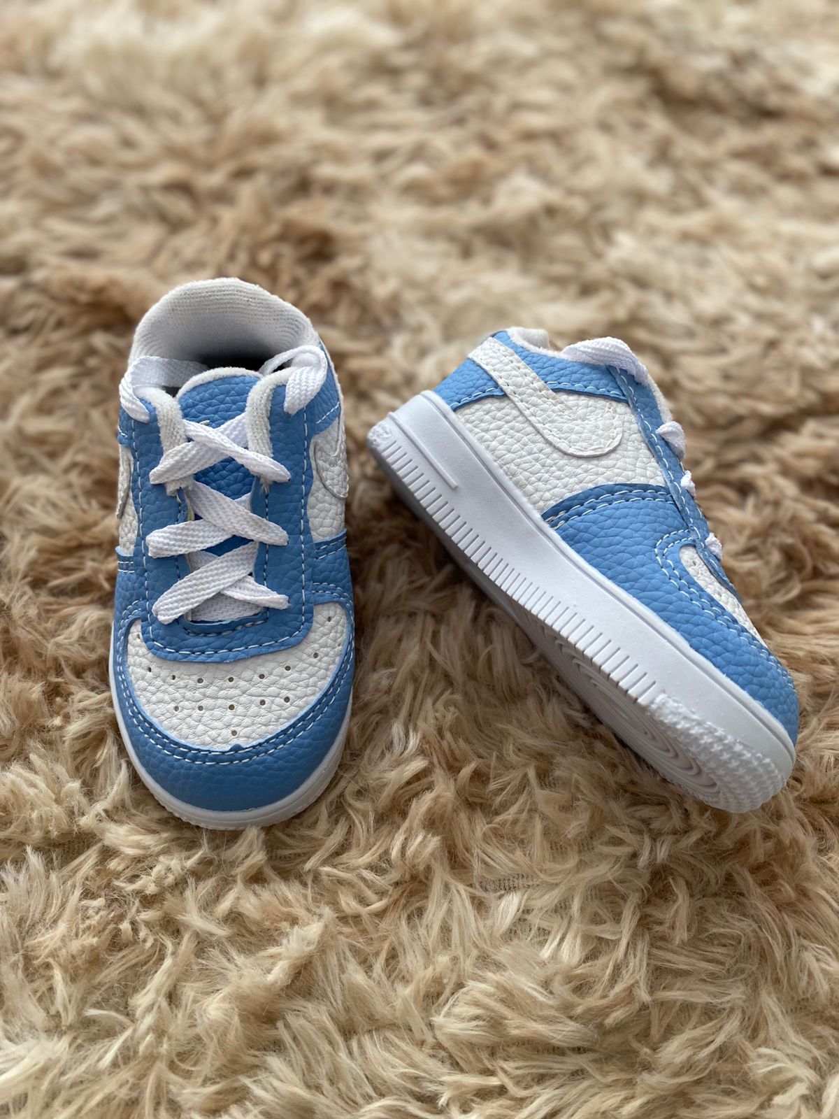 Nike air azul infantil